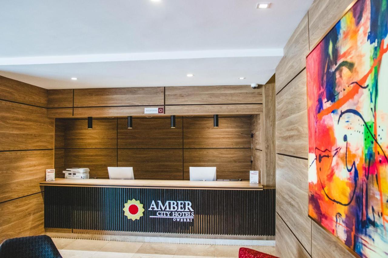 Amber City Hotels Оуери Екстериор снимка